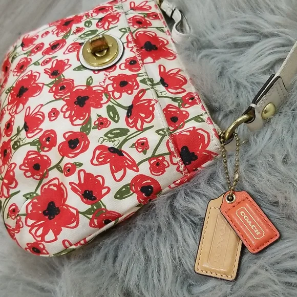 Coach Purse - Picture 3 of 7